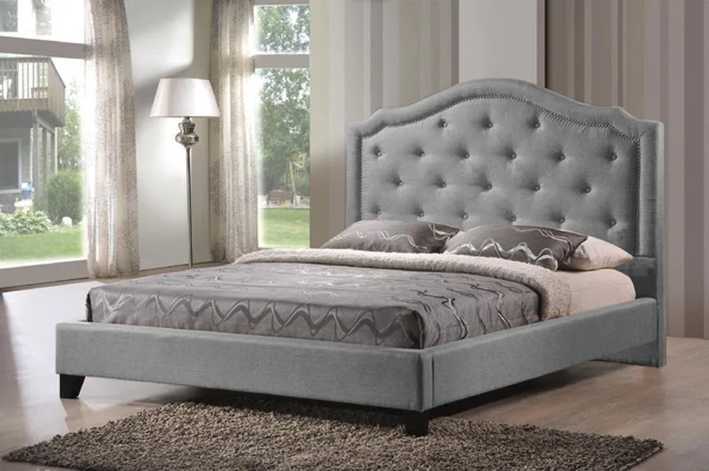 Antique styled Bed with Gently arched Scalloped design