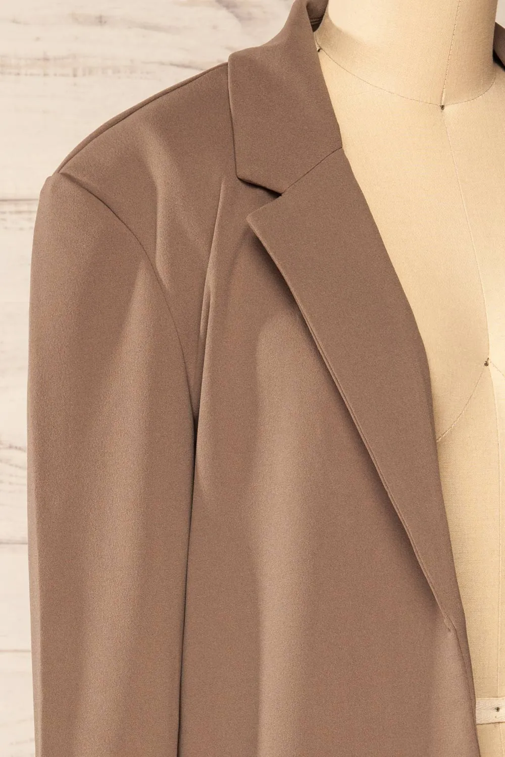 Engla Taupe | Long Classic Blazer