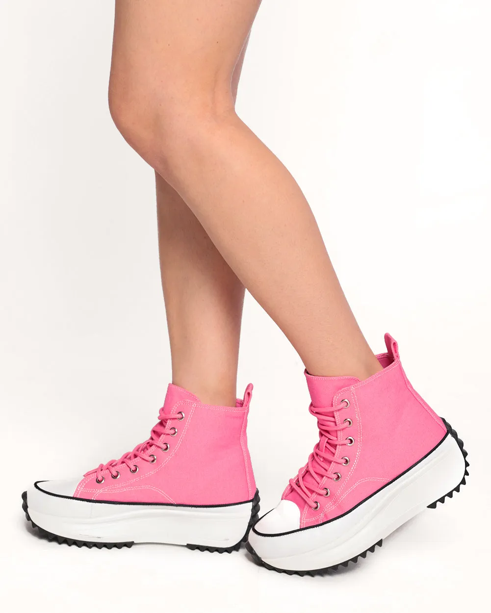 No Pressure Platform Lace-Up Sneakers