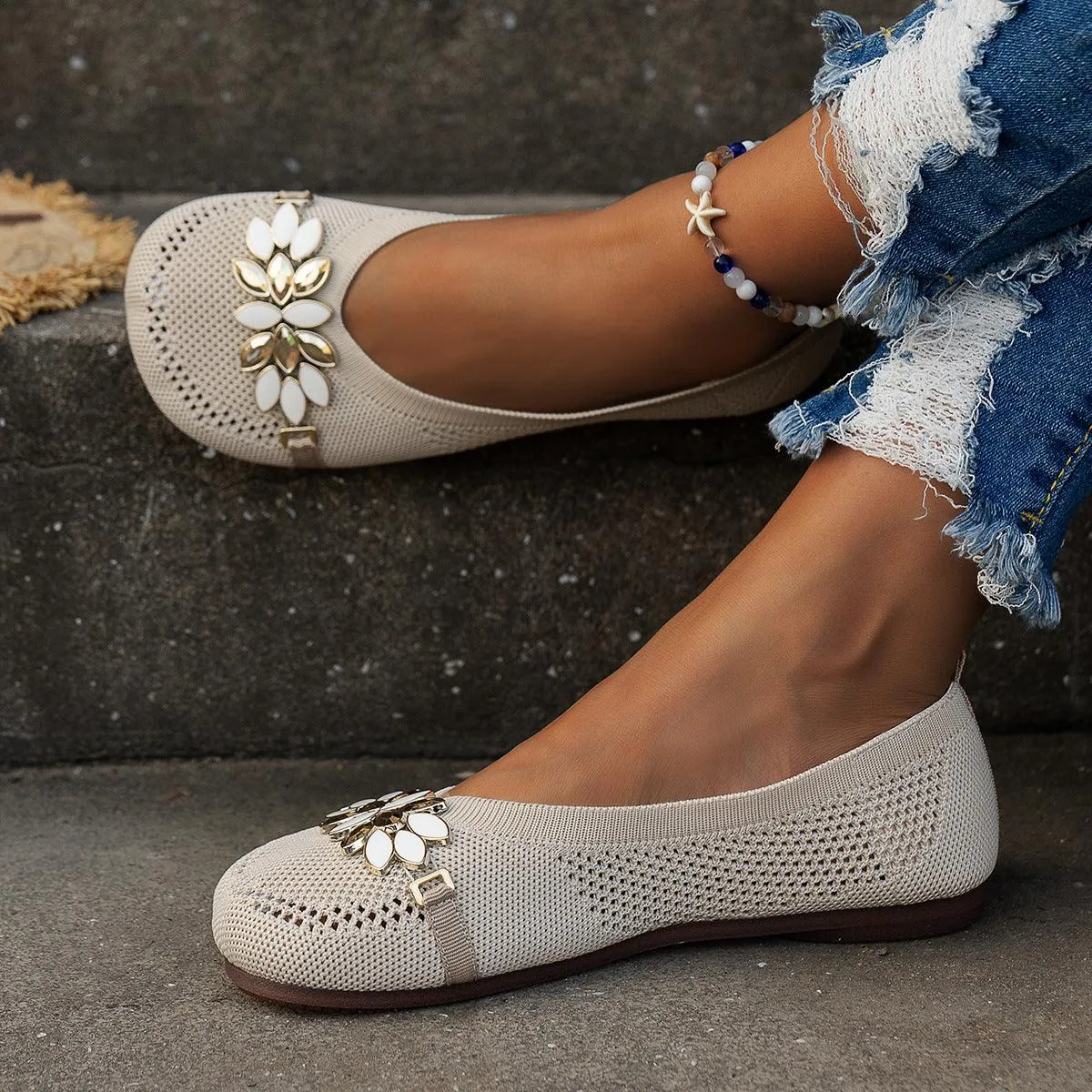 Round Toe Flat Shoes With Floral Metal Decoration Women's Knitted Soft-soled Shoes