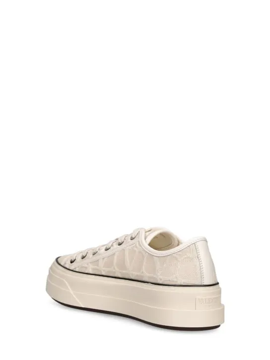 Valentino Garavani   Iconographie linen sneakers 